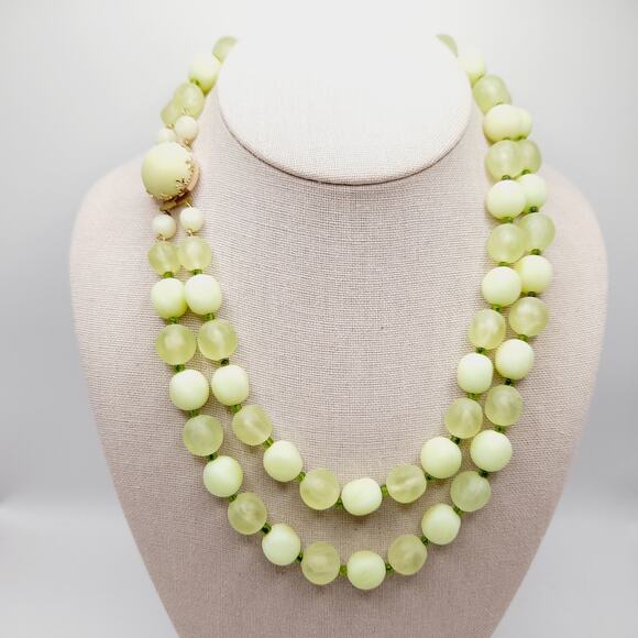 Vintage Austrian Green Lucite Two Strand Beaded Necklace 19” Signed - Picture 2 of 9